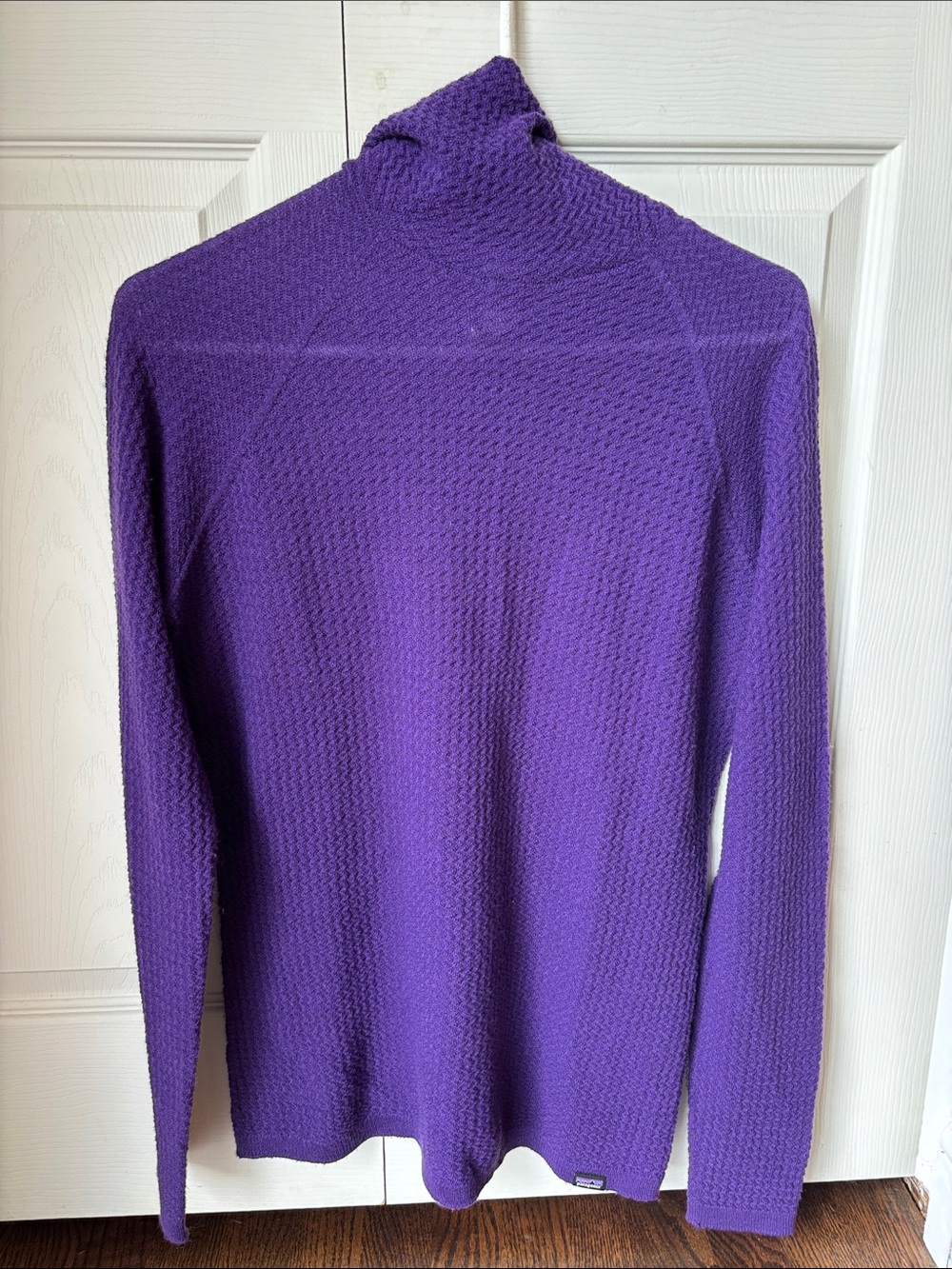 PATAGONIA Capilene Air Womens Hoody merino wool Purple base layer large hiking